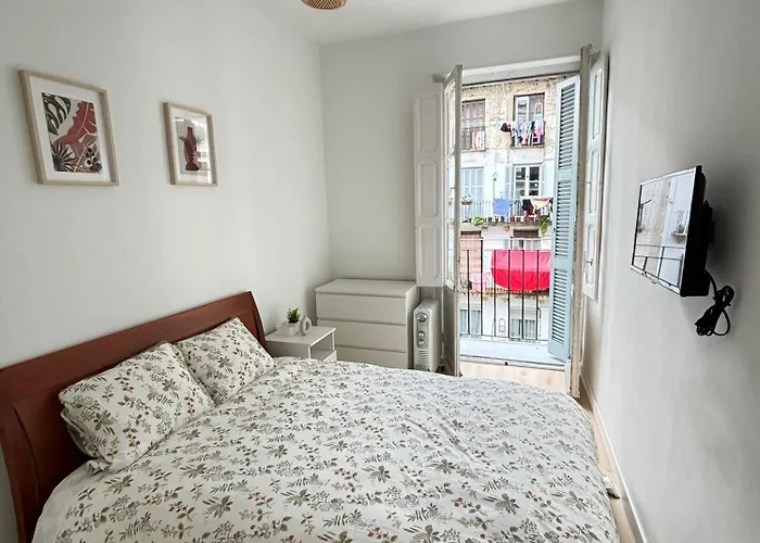 Apartamento familiar reformado en pleno centro de San Sebastián, Donostia-San Sebastián Appartamento *